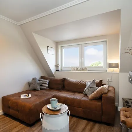 Sylter Seestern Haus Matzen Hues Дом отдыха Морзум