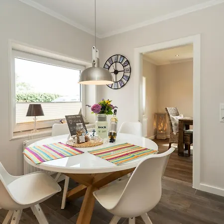 Дом отдыха Sylter Seestern Haus Matzen Hues Морзум